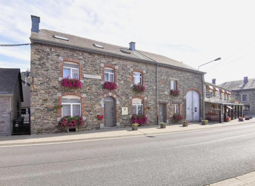 Appart Hotel Au Pied De Vigne Vresse-sur-Semois Exterior foto